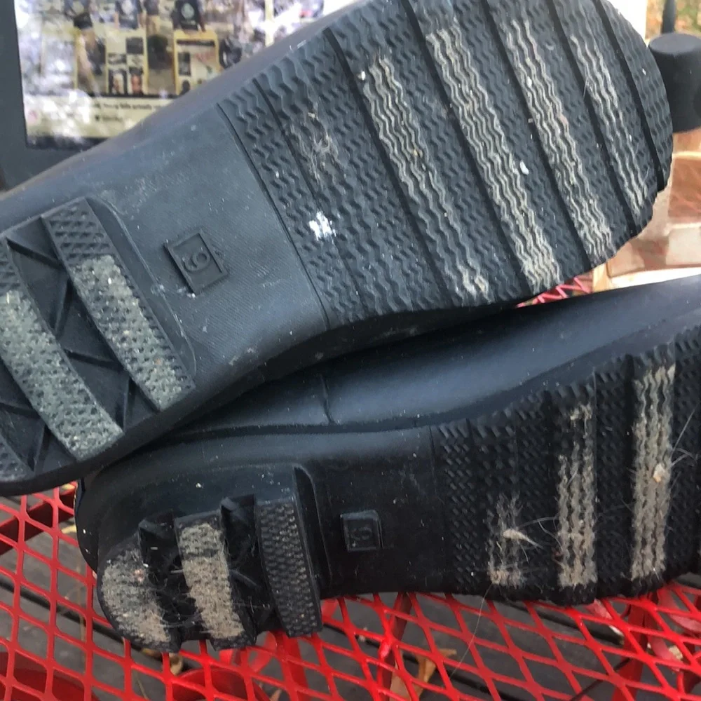 🚨B2G1 PENDLETON Black Blue Rubber Rainboots